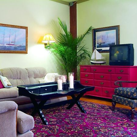 Captain Stannard House Bed And Breakfast Country Inn Westbrook Buitenkant foto