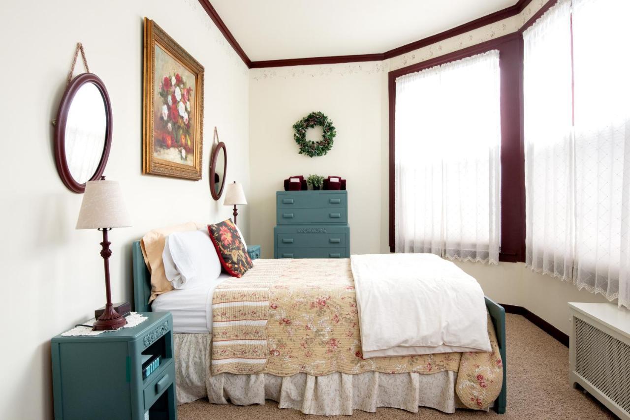 Captain Stannard House Bed And Breakfast Country Inn Westbrook Buitenkant foto