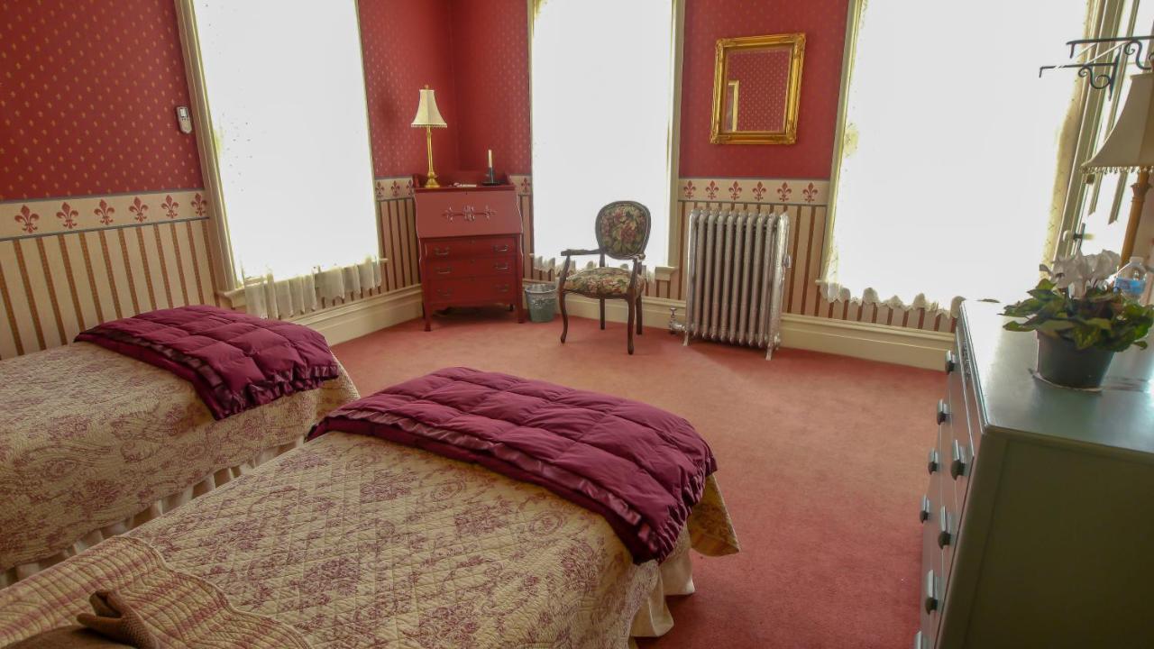 Captain Stannard House Bed And Breakfast Country Inn Westbrook Buitenkant foto